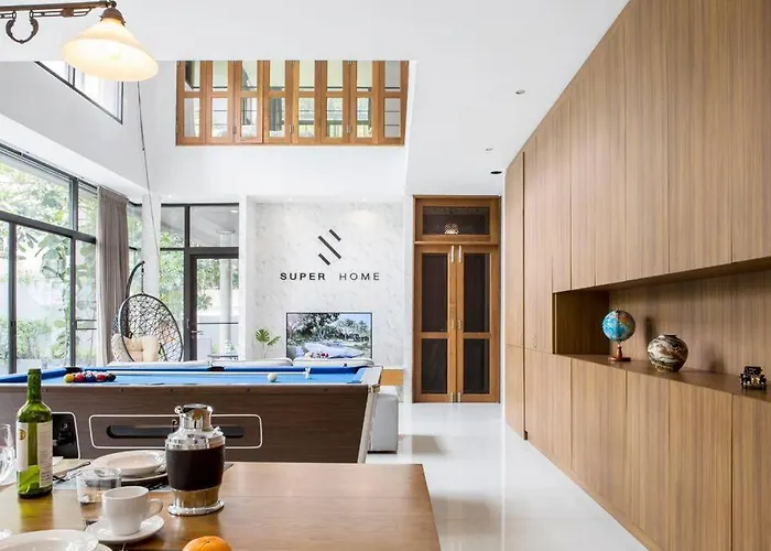 Luxury Pool Thonglor 別墅 *