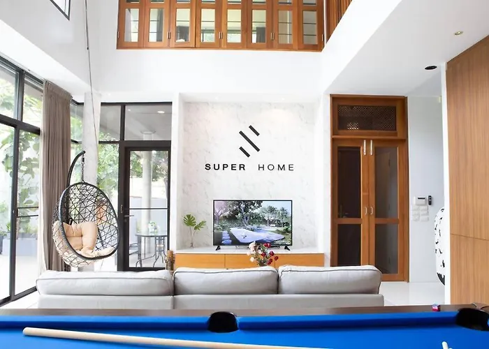 Luxury Pool Thonglor